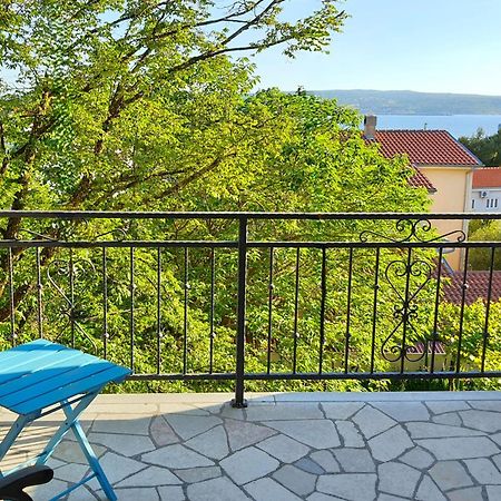 Apartments Crikvenica Megan 1 Exteriör bild