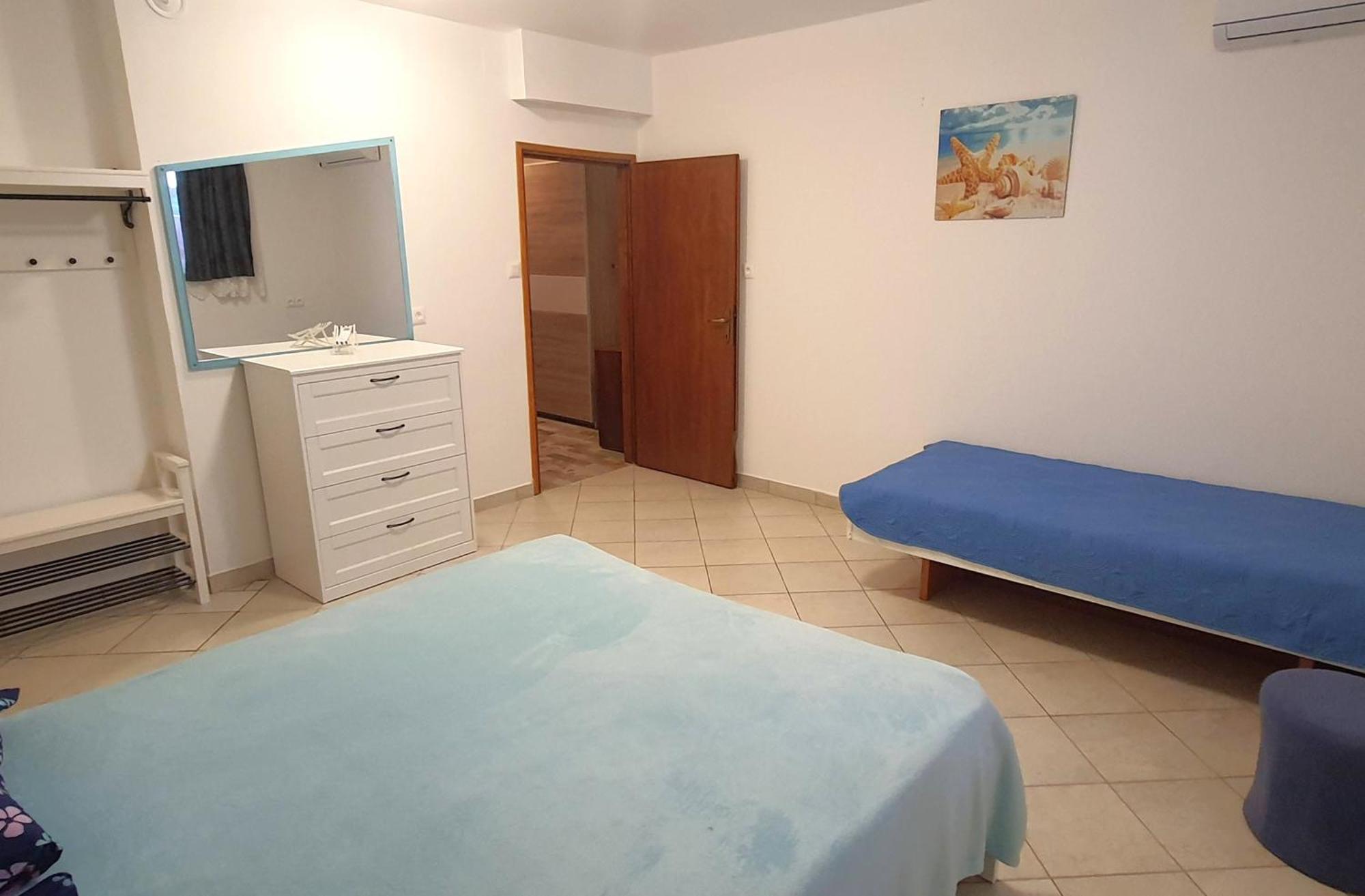 Apartments Crikvenica Megan 1 Exteriör bild