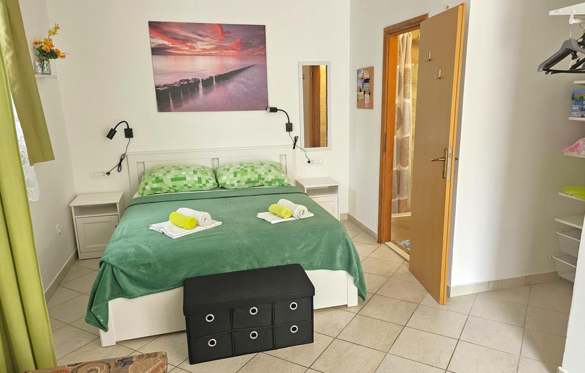 Apartments Crikvenica Megan 1 Rum bild